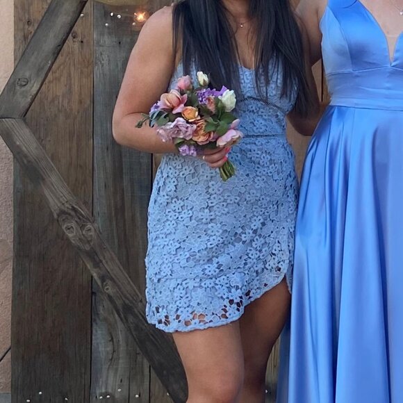 Abercrombie Lace Dress - Picture 4 of 5